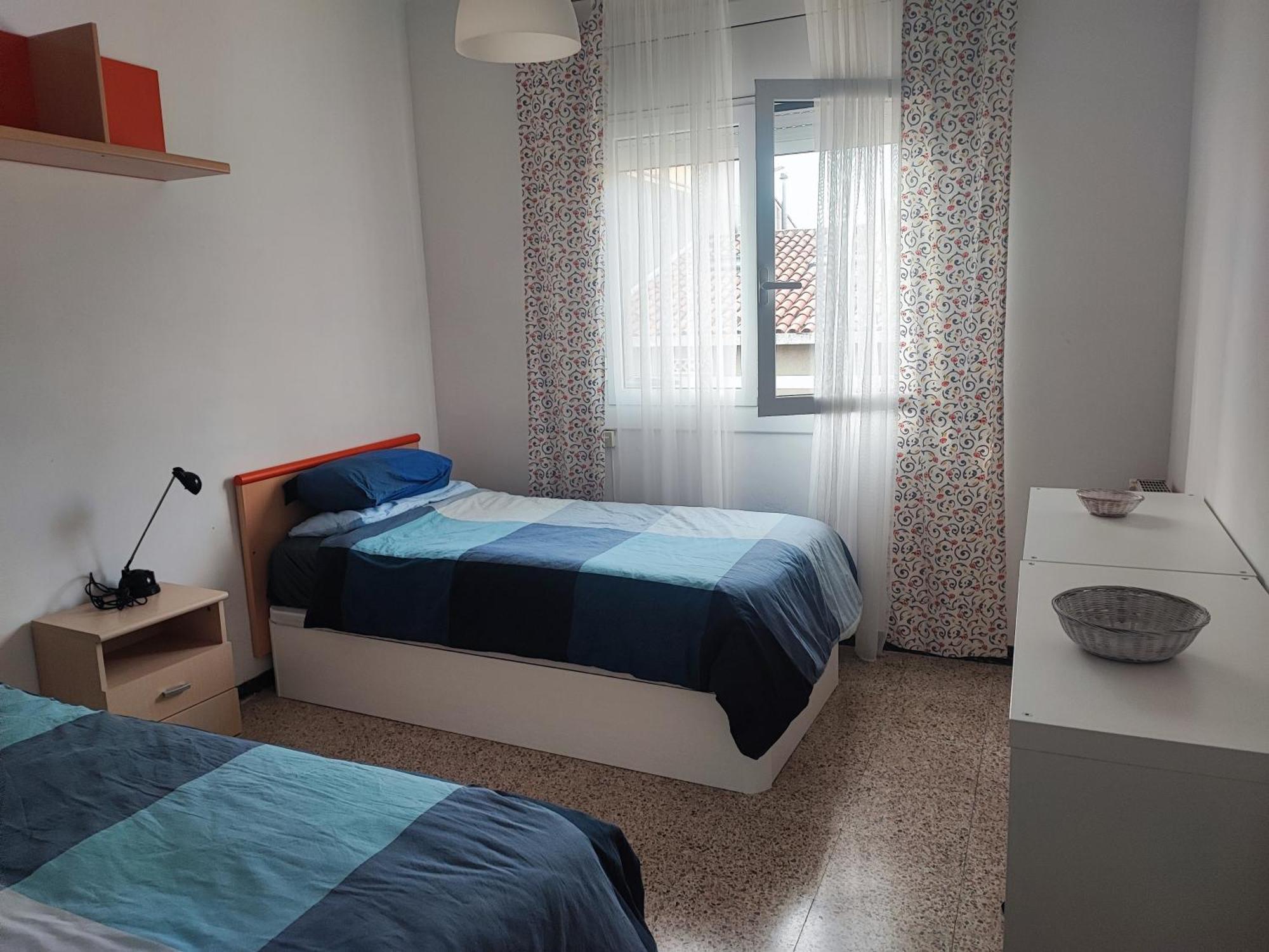 Familiar Con Wifi Apartment